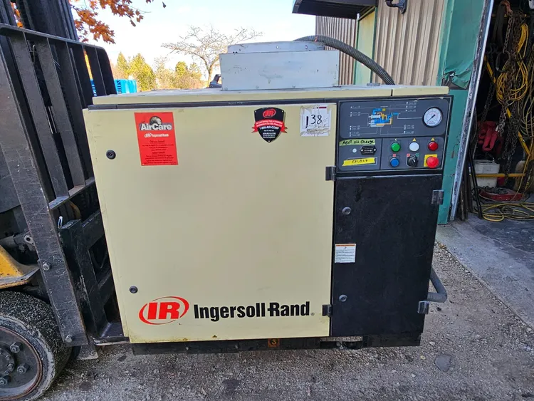 Used INGERSOLL RAND SSR UP6-20-125 Rotary Screw & Sliding Vane Air Compressors Wisconsin US | Lemke Machinery Sales #371982