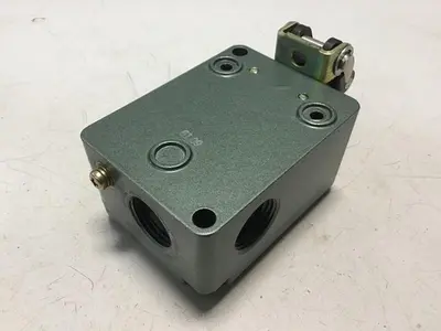 USED FUJI ELECTRIC K244GR-2