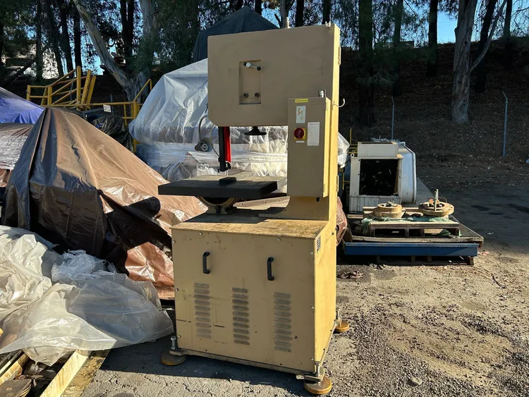 Used KALAMAZOO Vertical Vertical Band Saws | MachineStation #946510