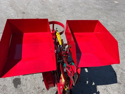 Mechanical Transplanter CT-5 Christmas Tree Planter | County Equipment Company LLC (7)