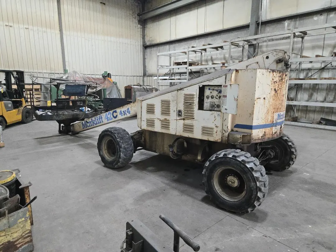 Marklift 42C Boomlift, 6053.5 Hours (LOCATION: Batavia, OH)