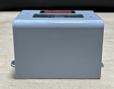 NEW Mercoid Control AP153RG36
