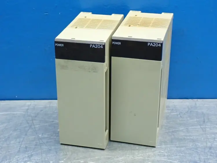 Used OMRON C200HWPA204 Power Supplies | HGR 24 #738839