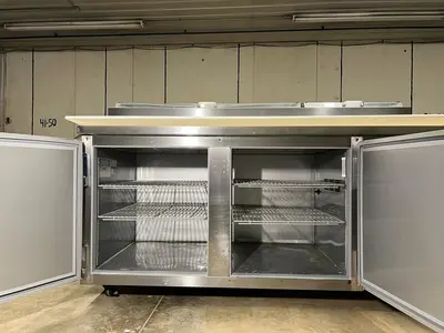 Used Beverage Air Used 67" Beverage Air DP67-CL Clear Lid Refrigerated Pizza Prep Table 120V Food Prep Tables Illinois US | Falcon Restaurant Supply #1373815