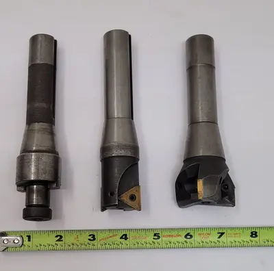Used _UNKNOWN_ R8 TOOLING Shell Mills Kentucky US | Aucto #1342207
