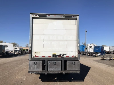 Used 2017 FREIGHTLINER GLIDER KIT Box trucks Michigan US | Miedema Asset Management Group #1579188