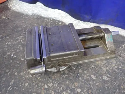 8" Vise