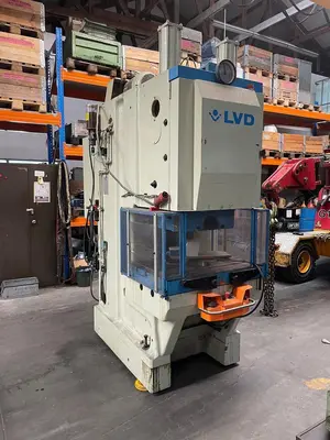 USED LVD DVDF 100 TON