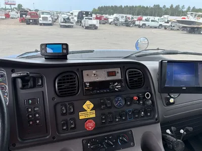 Used 2021 FREIGHTLINER 114SD HIAB CRANE Truck-Mounted Cranes Minnesota US | Carco Truck & Equipment #1514075