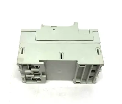 USED SIEMENS SENTRON FUSE HOLDER CLASS CC 3-POLE