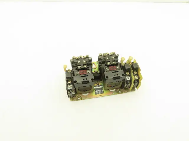 Allen Bradley 705-AOD4466 Reversing Motor Starter Sz 0 5Hp 575V 3Ph Coil 120VAC