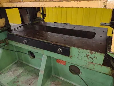 USED L&J EM275-42-24