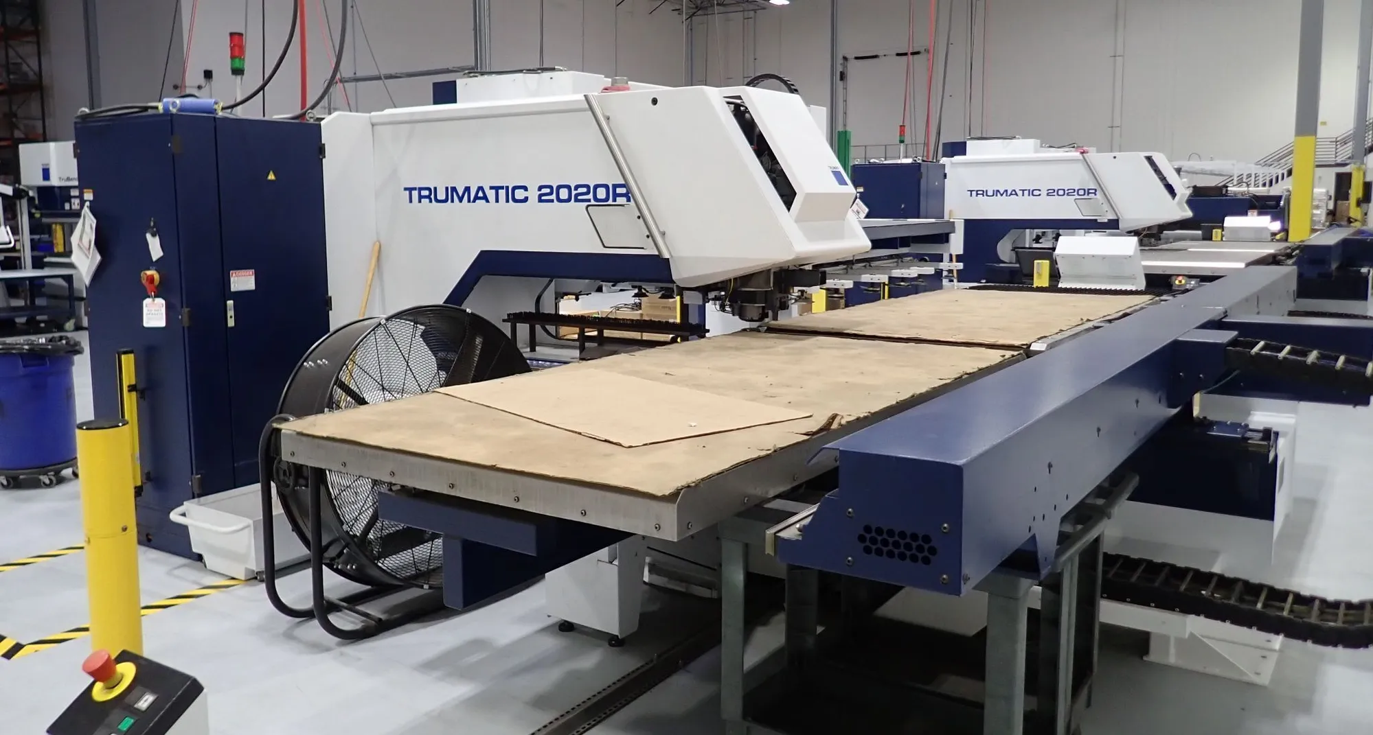 Used 2005 TRUMPF TRUMATIC 2020 R Turret Punches Texas US | Machinery Resources International #1323012