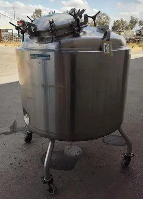 Tank, 264 Gallon (1,000 Liter), Mueller, Jacketed, Stainless, 35 PSI / Full Vacuum, #5991457
