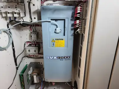 Used EATON SVX002A1-5A4N1 Switchgears British Columbia CA | Lenmark #240177