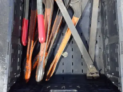 Burndy, Electrification System  Duct Bar Installers