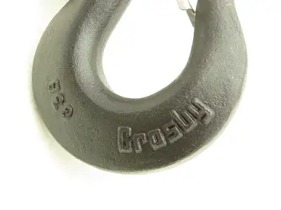 Crosby IA 3-Ton Hoist Upper Swivel Hook Mount with Chain Guide