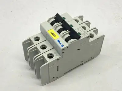 FAZ-C25/3-NA | Eaton  Miniature Circuit Breaker 3P 25A 277/480V - Used