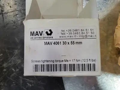 30 x 55 mm Locking Assembly/Keyless Bushing 4061
