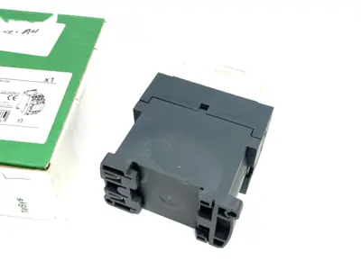 USED SCHNEIDER ELECTRIC IEC CONTACTOR TESYS DECA NONREVERSING 9A 5HP AT 480V