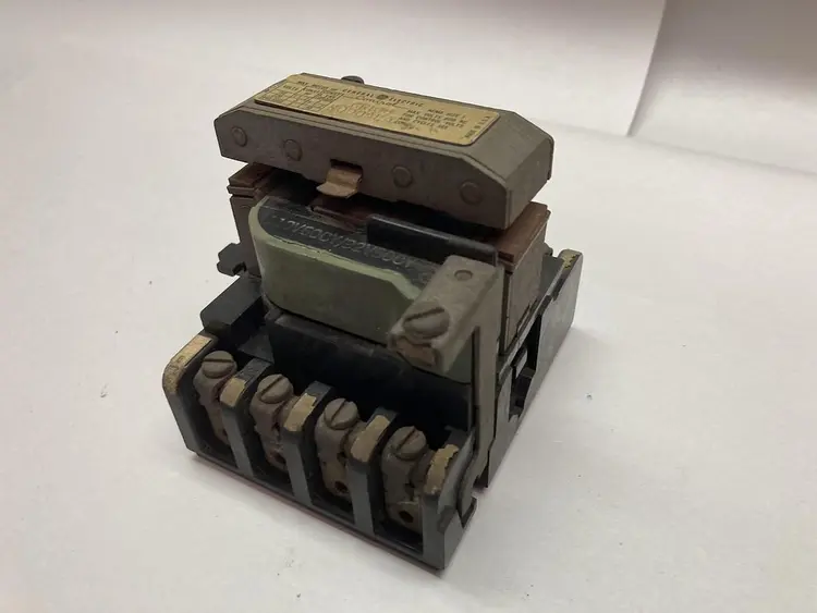 Used GE CR109S000AEA Industrial Controls Ohio US | Surplus Asset Holdings #1235414