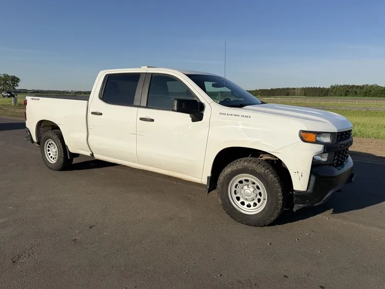 Used 2019 CHEVROLET SILVERADO 1500 4X4 Pickup Trucks Minnesota US | Carco Truck & Equipment #1513951