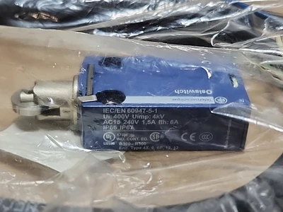New | in-Stock Telemecanique XCMD2502L2 Relays & Switches | J&J Industrial Supply #501728
