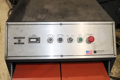 United Silicon Ultrasonic Welder