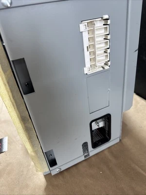 NEW Eaton GE206DEASC12