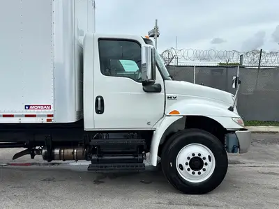 Used 2021 INTERNATIONAL MV607 Box trucks Florida US | Truck and Van Outlet #1509199