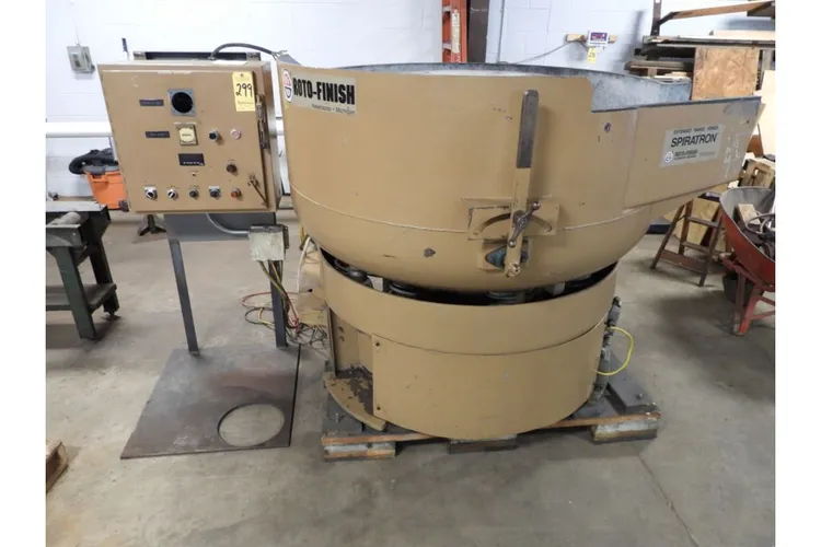 Used _UNKNOWN_ _UNKNOWN_ Deburring Machines Ohio US | Thompson Auctioneers #1516017