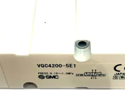 NEW SMC VQC4200-5E1 SOLENOID VALVE VQC42005E1