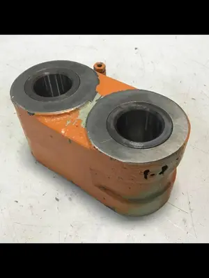 USED CINCINNATI MILACRON 3927573