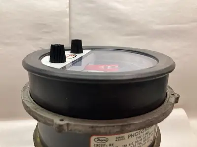 Used PHOTOHELIC A3000 Universal Pressure Meters Ohio US | Surplus Asset Holdings #1246542