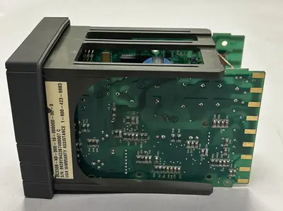 USED HONEYWELL DC330BK000010000000000
