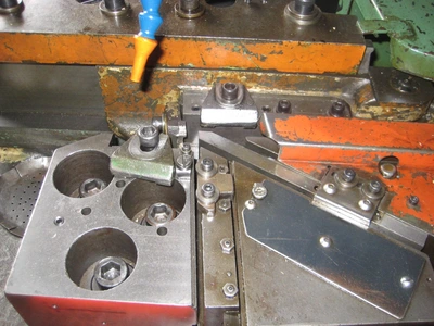 USED HARTFORD 190
