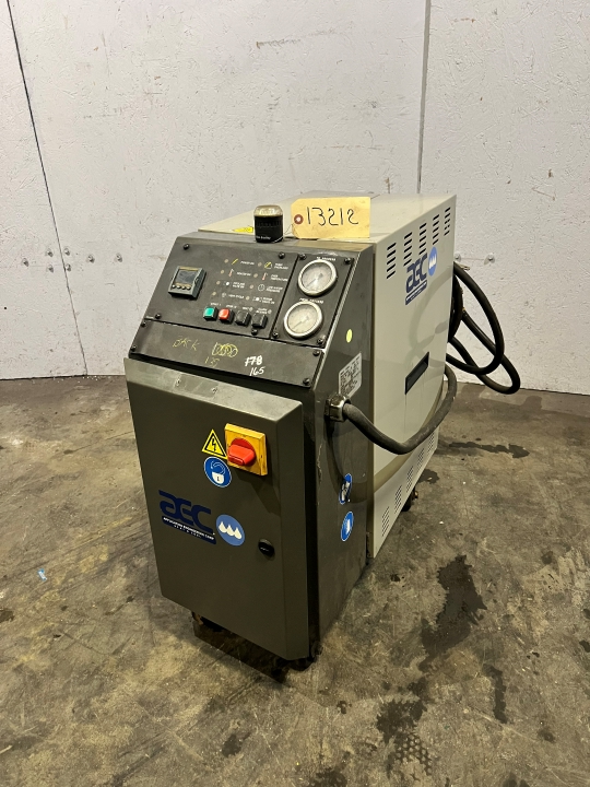 Used 2013 AEC TCU500 Temperature Controls Massachusetts US | Hunter Plastics #788022