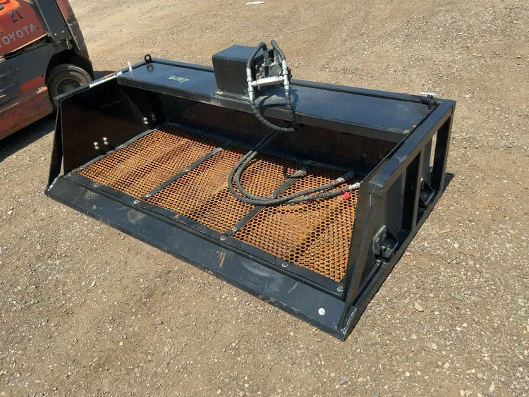 Used _UNKNOWN_ _UNKNOWN_ Skid Steer Buckets Michigan US | Miedema Asset Management Group #1311880