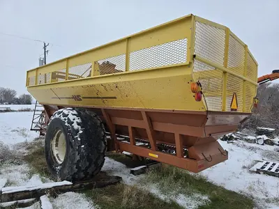 USED 2007 H&S 30 TON