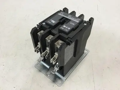 USED CUTLER-HAMMER C25DNF340
