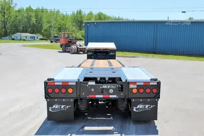 New | in-Stock 2025 JET _UNKNOWN_ Lowboy Trailers Tennessee US | LMI Tennessee LLC #1505102