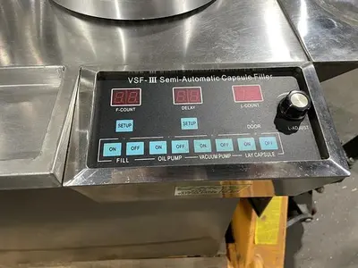 Vanguard VSF-III semi-automatic Encapsulator