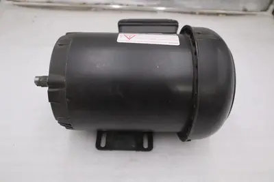 WEG 00118ES3H56C-S FRACTIONAL MOTORS - THREE-PHASE - STOCK GF616