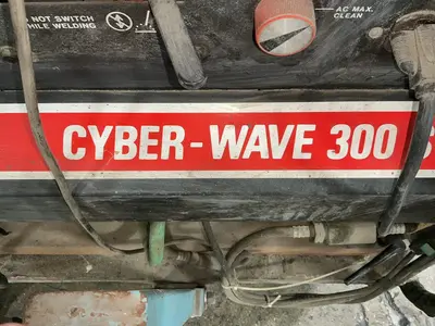 Used HOBART CYBERWAVE 300S Tig Welders Ohio US | HGR 24 #1513519