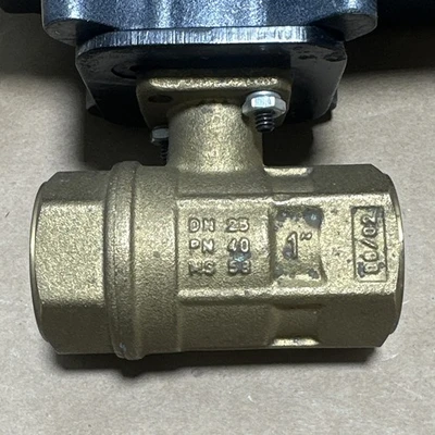 NEW Dwyer ABV-112