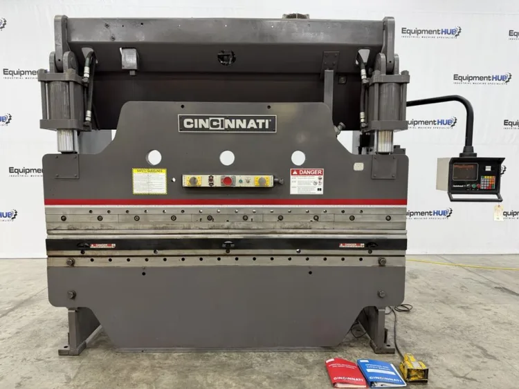 Used CINCINNATI INC 135CB-8 Press Brakes Georgia US | The Equipment Hub #1293526