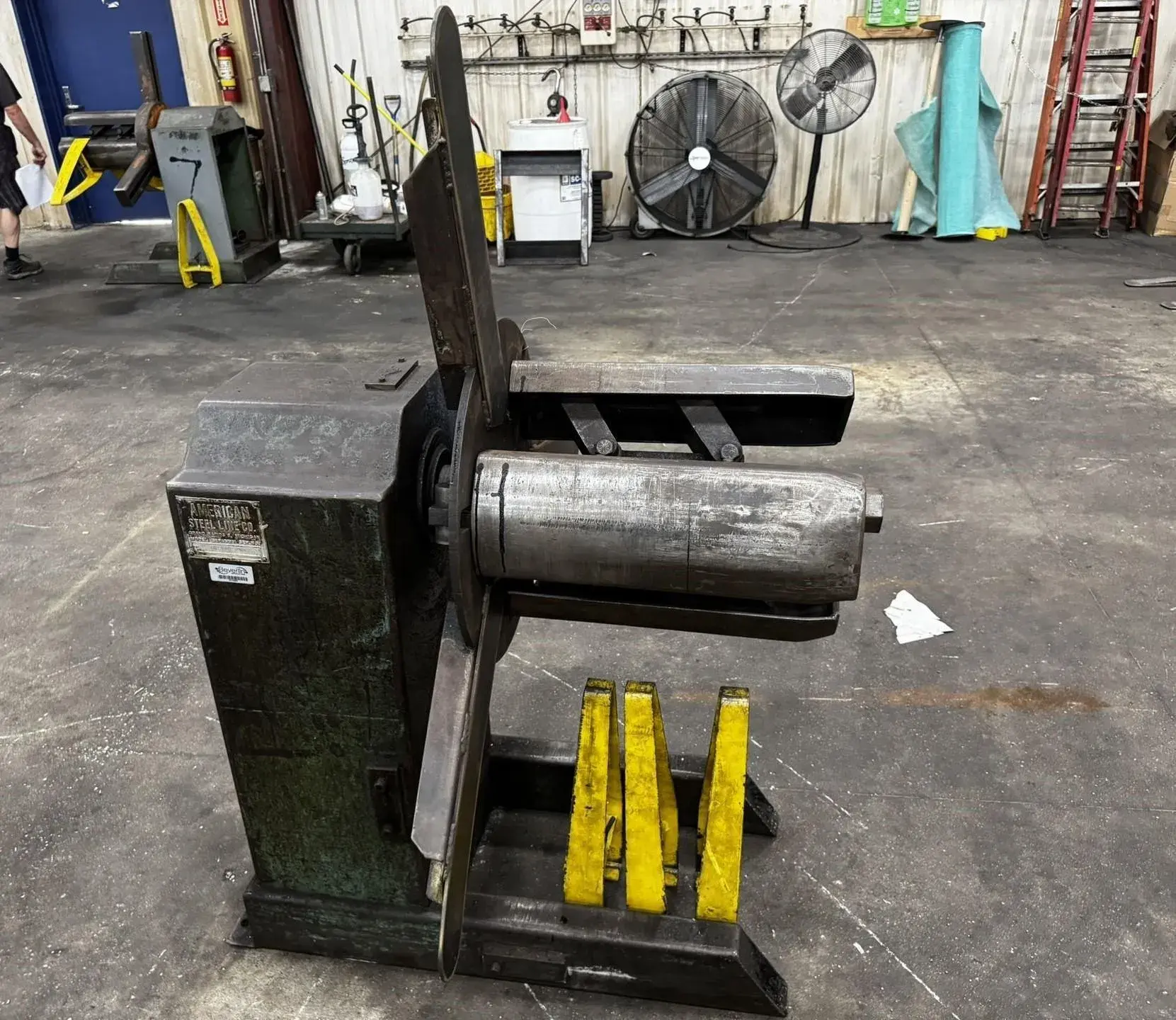 1,000 LB X 12" AMERICAN MODEL #60 PULL OFF COIL REEL UNCOILER : YOBRO #23925
