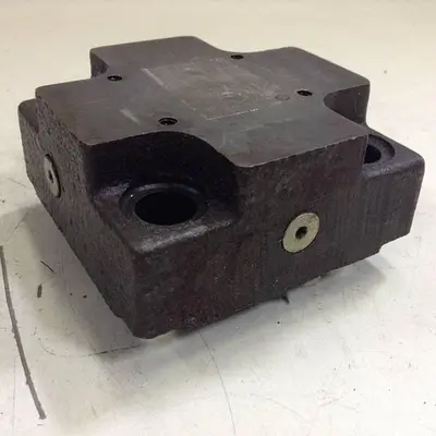 USED VICKERS CVCS25D1S210S19
