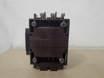 USED CUTLER-HAMMER C10EN3