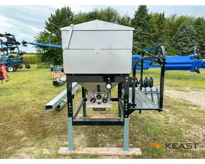 Used HINIKER _UNKNOWN_ Seeders Iowa US | Keast Enterprises #1360310